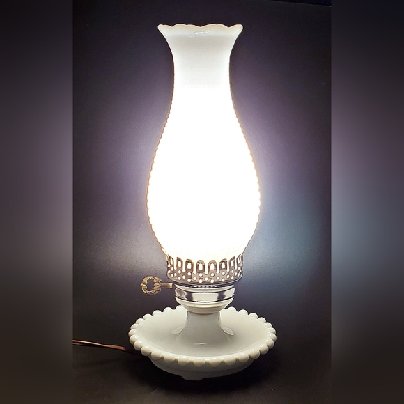 Other - Vntg 14" Milk Glass Jewelry Catch Bottom Electric Hurricane Lamp Silvery Trim